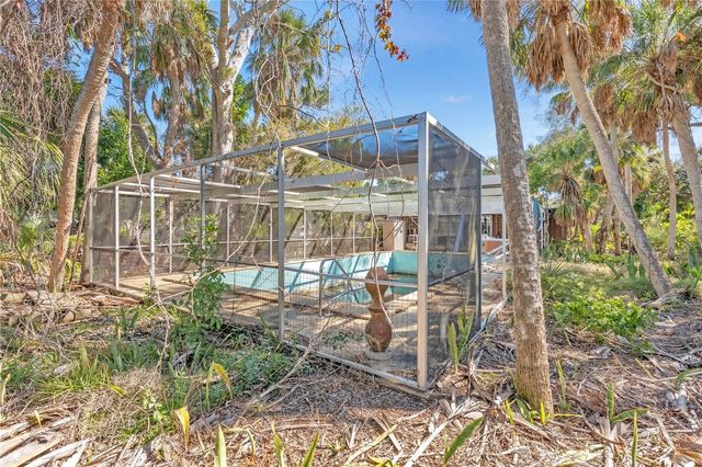 5144 OXFORD DRIVE, Sarasota, FL 34242