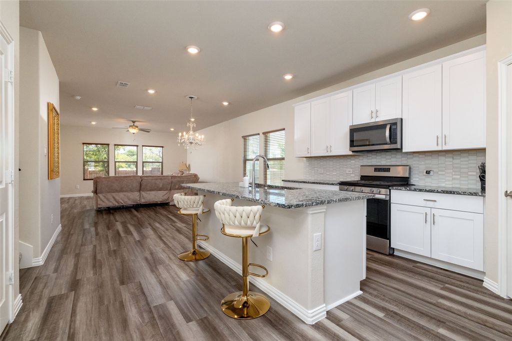 6017 Pathfinder Trail, Fort Worth, TX 76179 — photo 2