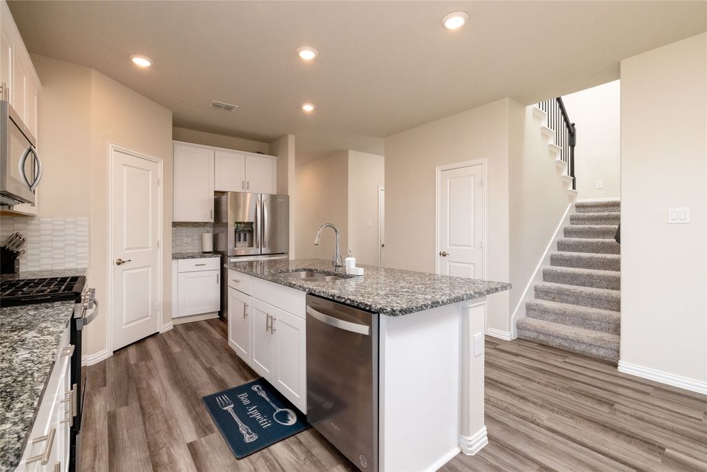 6017 Pathfinder Trail, Fort Worth, TX 76179 — photo 3