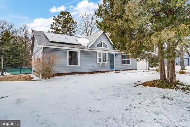 136 COUNTRY CLUB BLVD, Little Egg Harbor Twp, NJ 08087