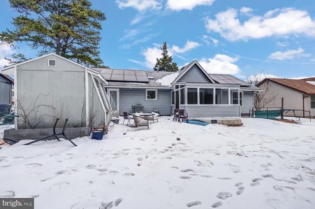 136 COUNTRY CLUB BLVD, Little Egg Harbor Twp, NJ 08087