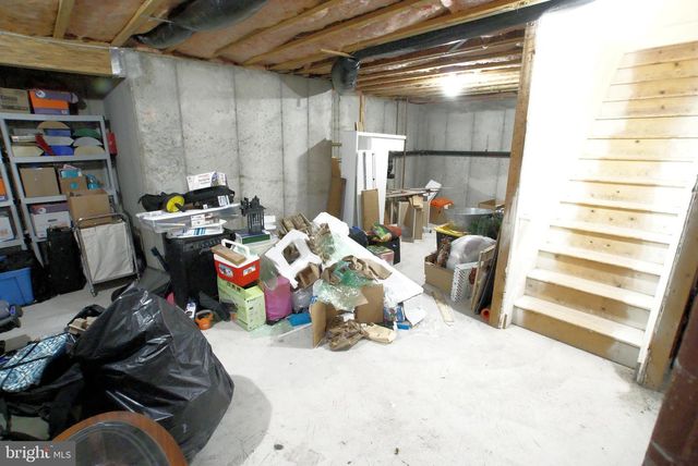 6 GASKILL DR, Tuckerton, NJ 08087