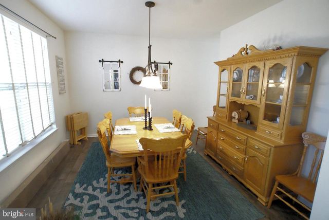 6 GASKILL DR, Tuckerton, NJ 08087