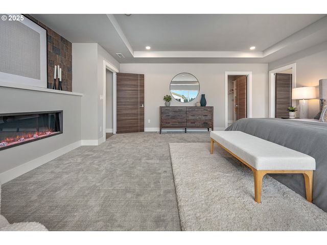 7083 Sw ALDER St, Wilsonville, OR 97070