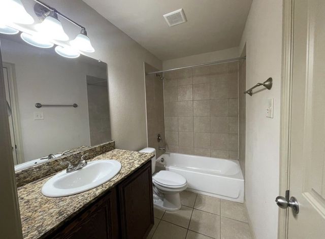 2307 Calendar Court, Grand Prairie, TX 75050