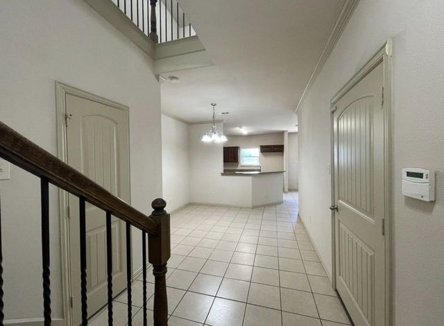 2307 Calendar Court, Grand Prairie, TX 75050