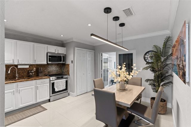 13006 SW 51st St, Miami, FL 33175