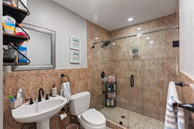 13006 SW 51st St, Miami, FL 33175