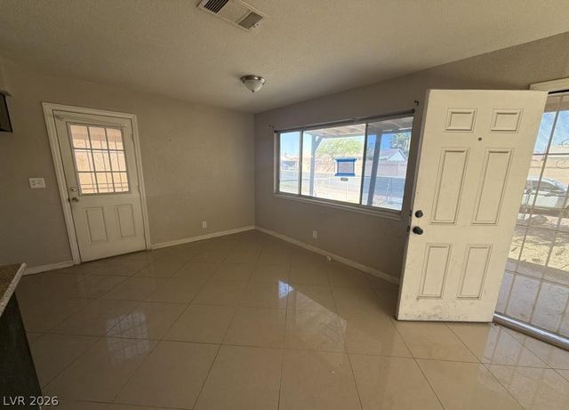 851 West Carey Avenue, North Las Vegas, NV 89030