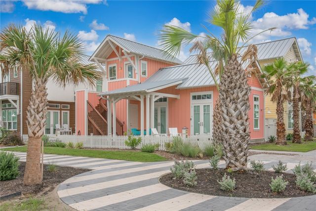 600 Center N 16, Port Aransas, TX 78373