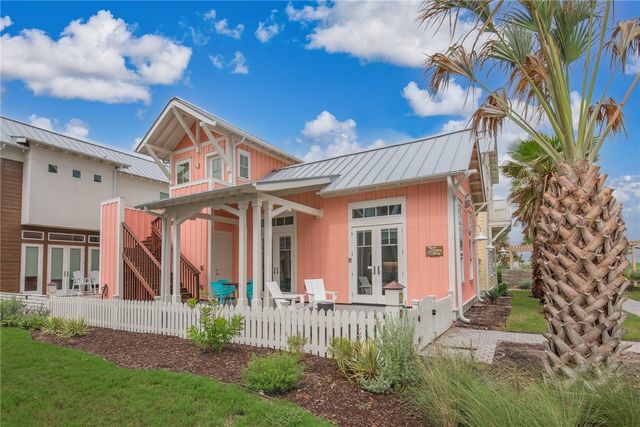 600 Center N 16, Port Aransas, TX 78373