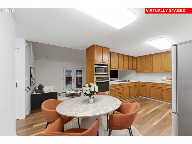 820 Se BARNES Ave, Gresham, OR 97080