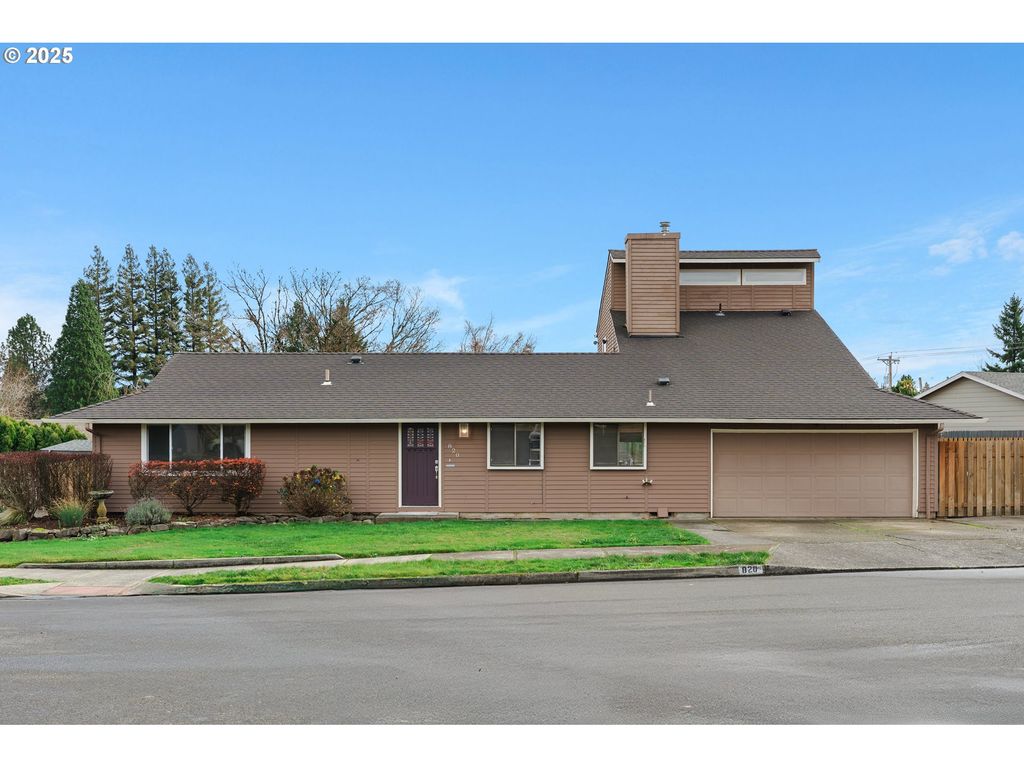 820 Se BARNES Ave, Gresham, OR 97080