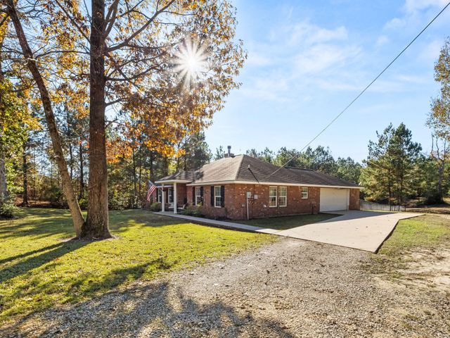 130 Bachelor Hollow, Leesville, LA 71446