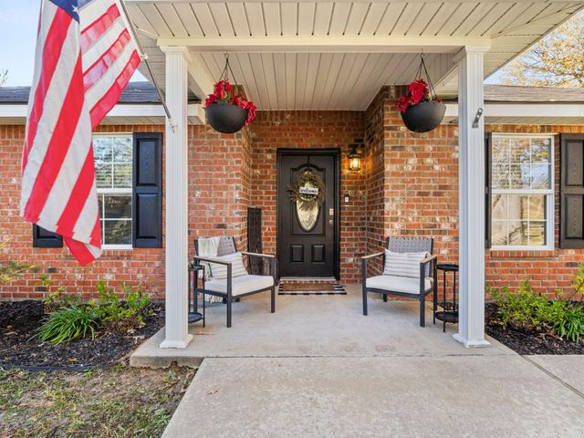 130 Bachelor Hollow, Leesville, LA 71446