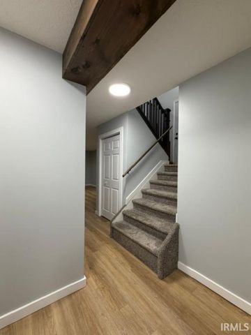 3970 N 900 West Road, Linton, IN 47441