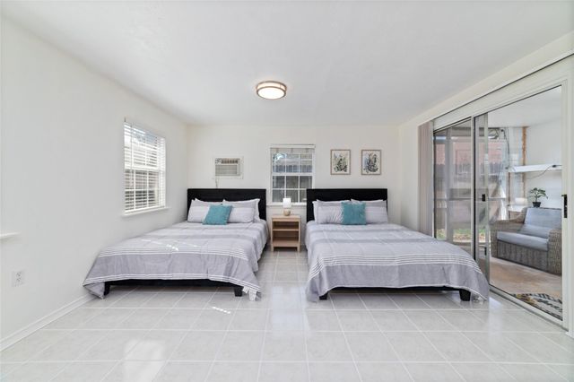 3511 Colleen Woods Circle, Houston, TX 77080