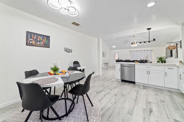 3511 Colleen Woods Circle, Houston, TX 77080