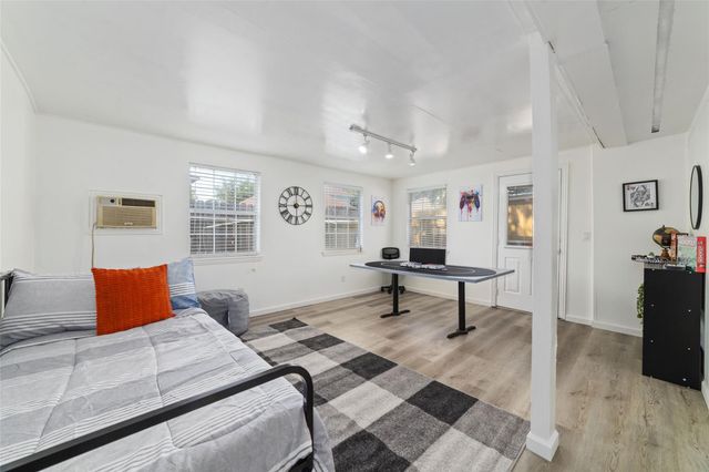 3511 Colleen Woods Circle, Houston, TX 77080
