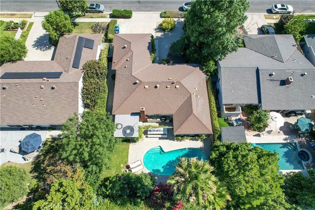 18733 Vintage Street, Northridge, CA 91324