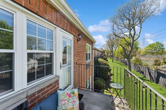323 Hicksville Road 4, Bethpage, NY 11714