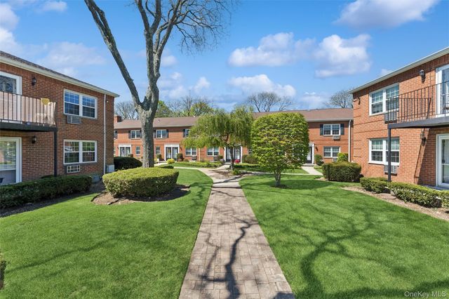 323 Hicksville Road 4, Bethpage, NY 11714
