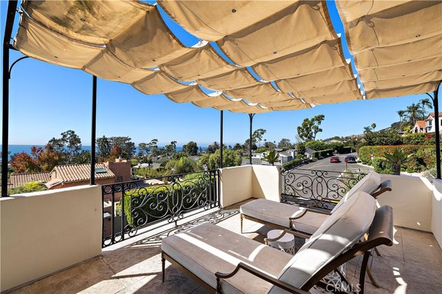 230 High, Laguna Beach, CA 92651