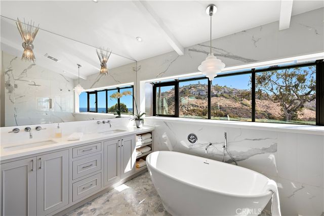 230 High, Laguna Beach, CA 92651
