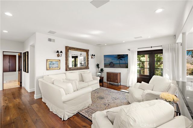 230 High, Laguna Beach, CA 92651