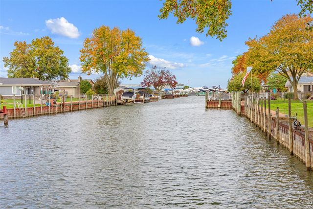 41589 Windmill Street, Harrison Twp, MI 48045