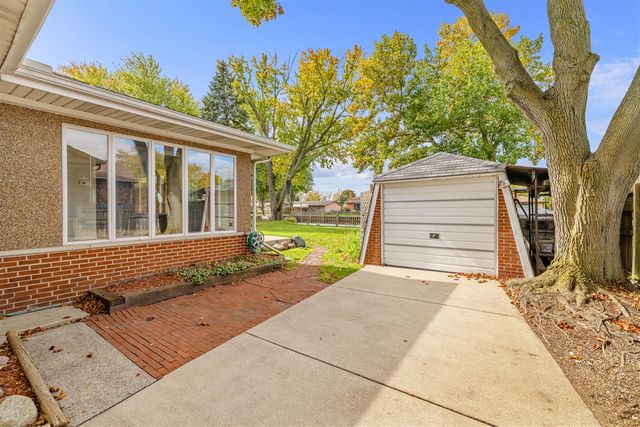 41589 Windmill Street, Harrison Twp, MI 48045