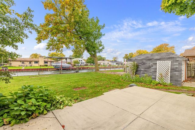 41589 Windmill Street, Harrison Twp, MI 48045