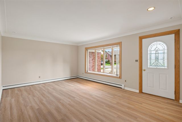41589 Windmill Street, Harrison Twp, MI 48045