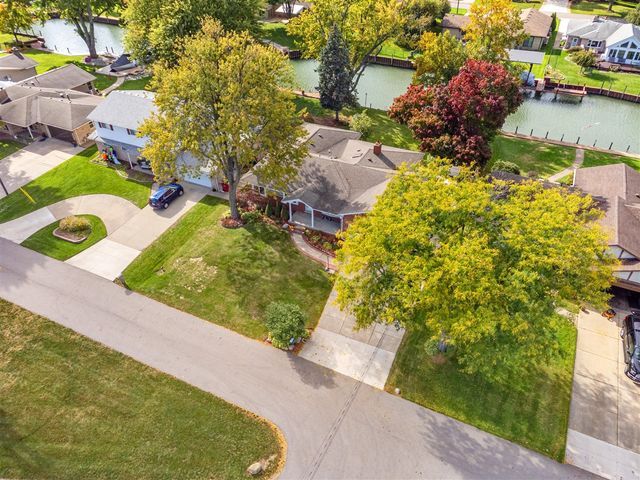 41589 Windmill Street, Harrison Twp, MI 48045