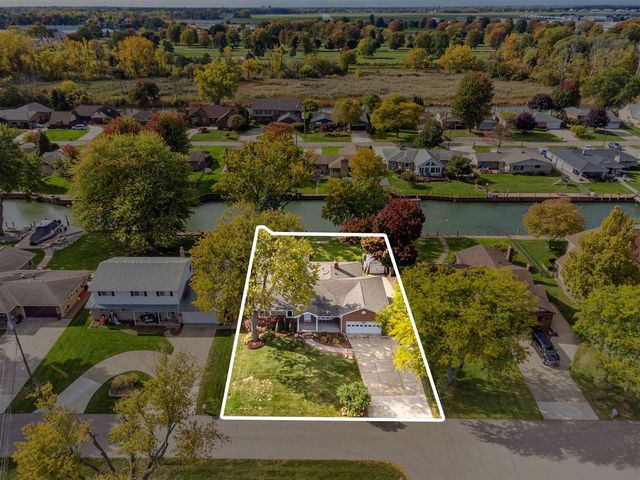 41589 Windmill Street, Harrison Twp, MI 48045