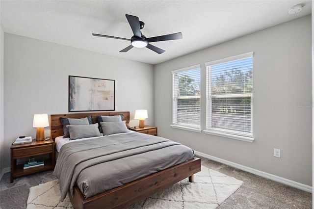 1318 PAINTED BUNTING AVENUE, Oakland, FL 34787