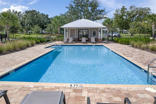 1318 PAINTED BUNTING AVENUE, Oakland, FL 34787