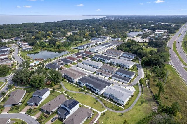 1318 PAINTED BUNTING AVENUE, Oakland, FL 34787