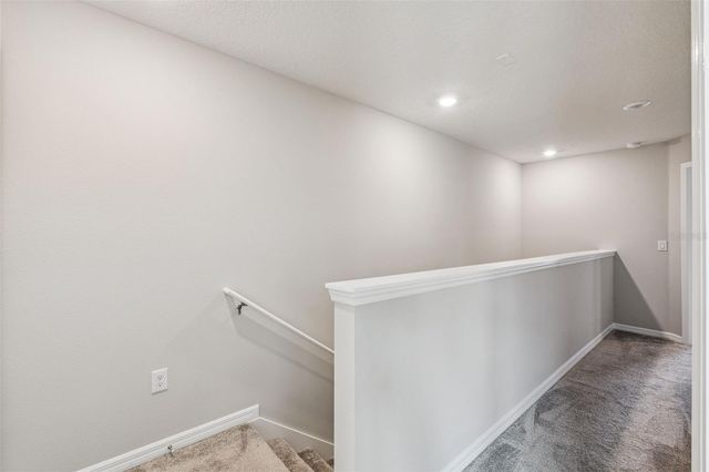 1318 PAINTED BUNTING AVENUE, Oakland, FL 34787