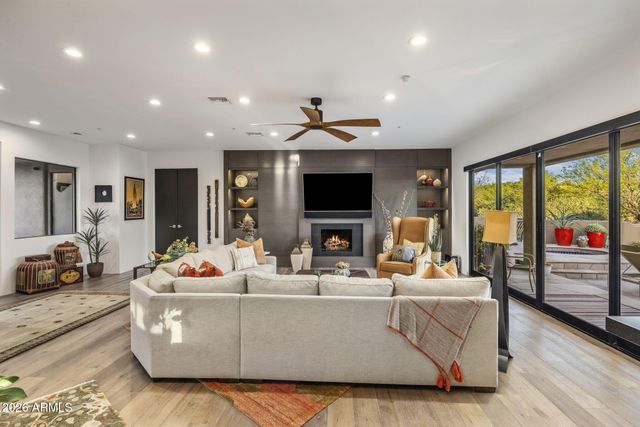 38400 N 94TH Way, Scottsdale, AZ 85262