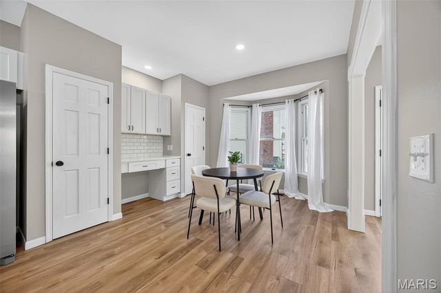 320 Meadow Place Court, St Charles, MO 63303