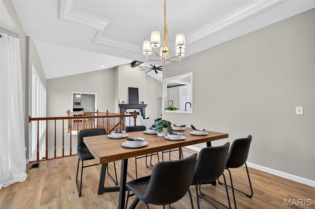 320 Meadow Place Court, St Charles, MO 63303