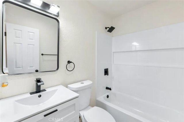 83552 Canary Court, Indio, CA 92201