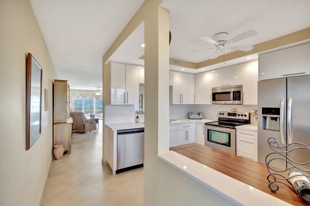 2901 Victoria Circle L4, Coconut Creek, FL 33066