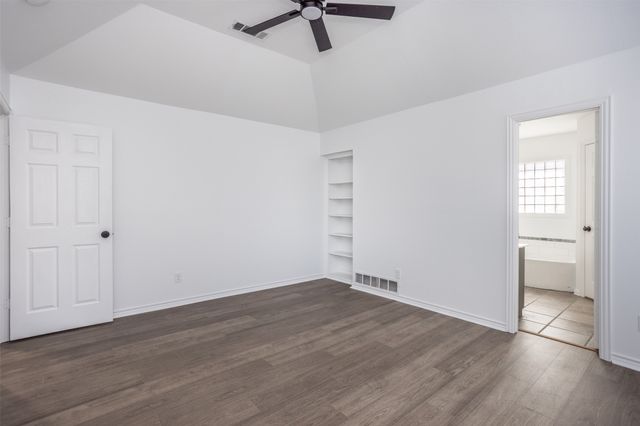 1716 Windsor Drive, Gainesville, TX 76240