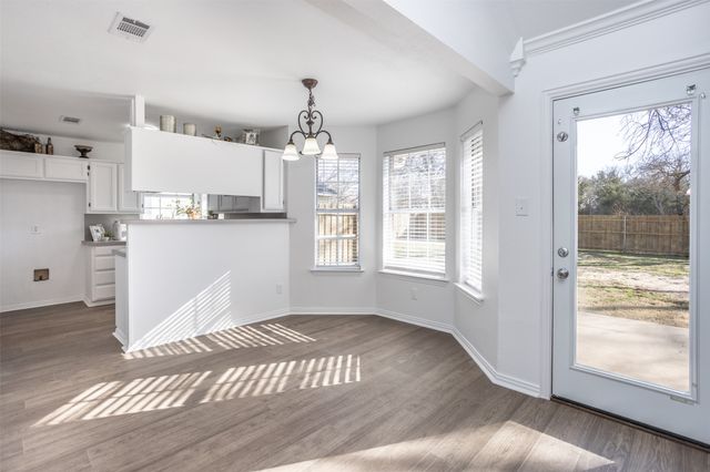 1716 Windsor Drive, Gainesville, TX 76240