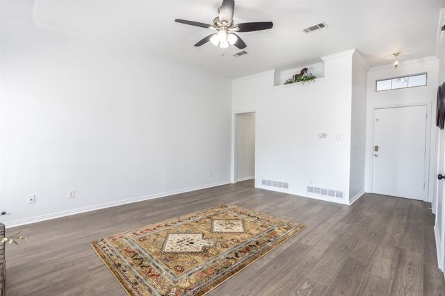 1716 Windsor Drive, Gainesville, TX 76240