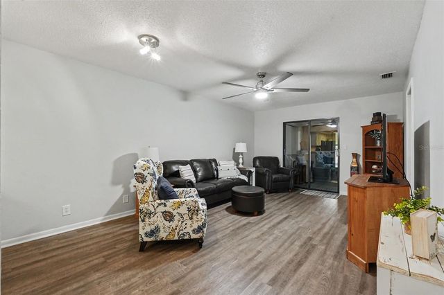 7360 ULMERTON ROAD 2B, Largo, FL 33771