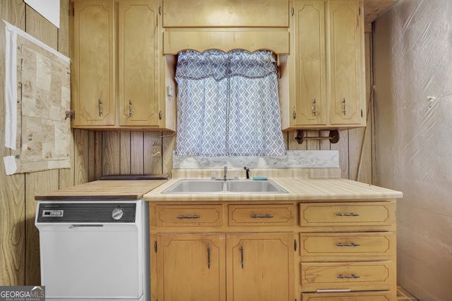 89 New House Road, Canon, GA 30520