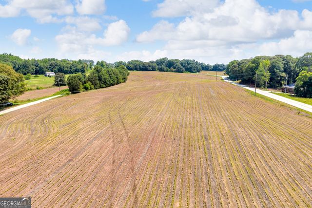 89 New House Road, Canon, GA 30520